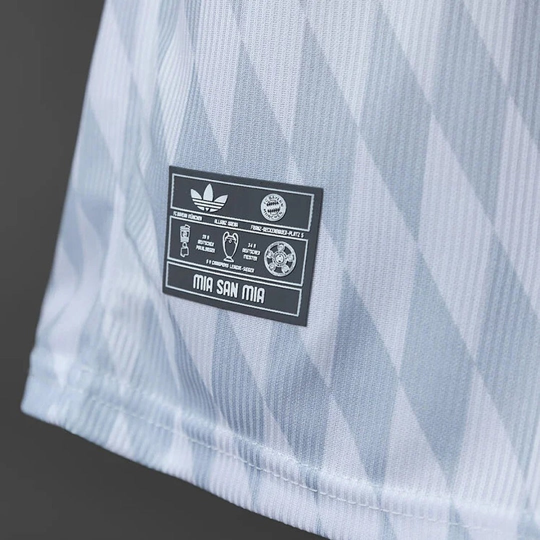 FC Bayern München 2026/27 Away Jersey