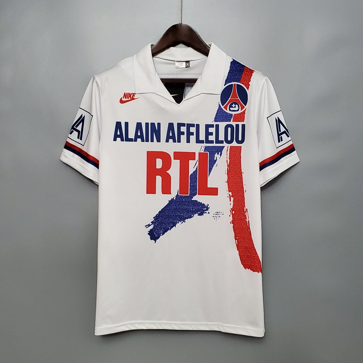 Paris Saint-Germain maillot rétro 90/92
