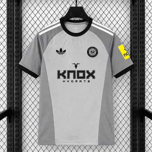 Newcastle United FC 2026/2027  Jersey goalkeeper