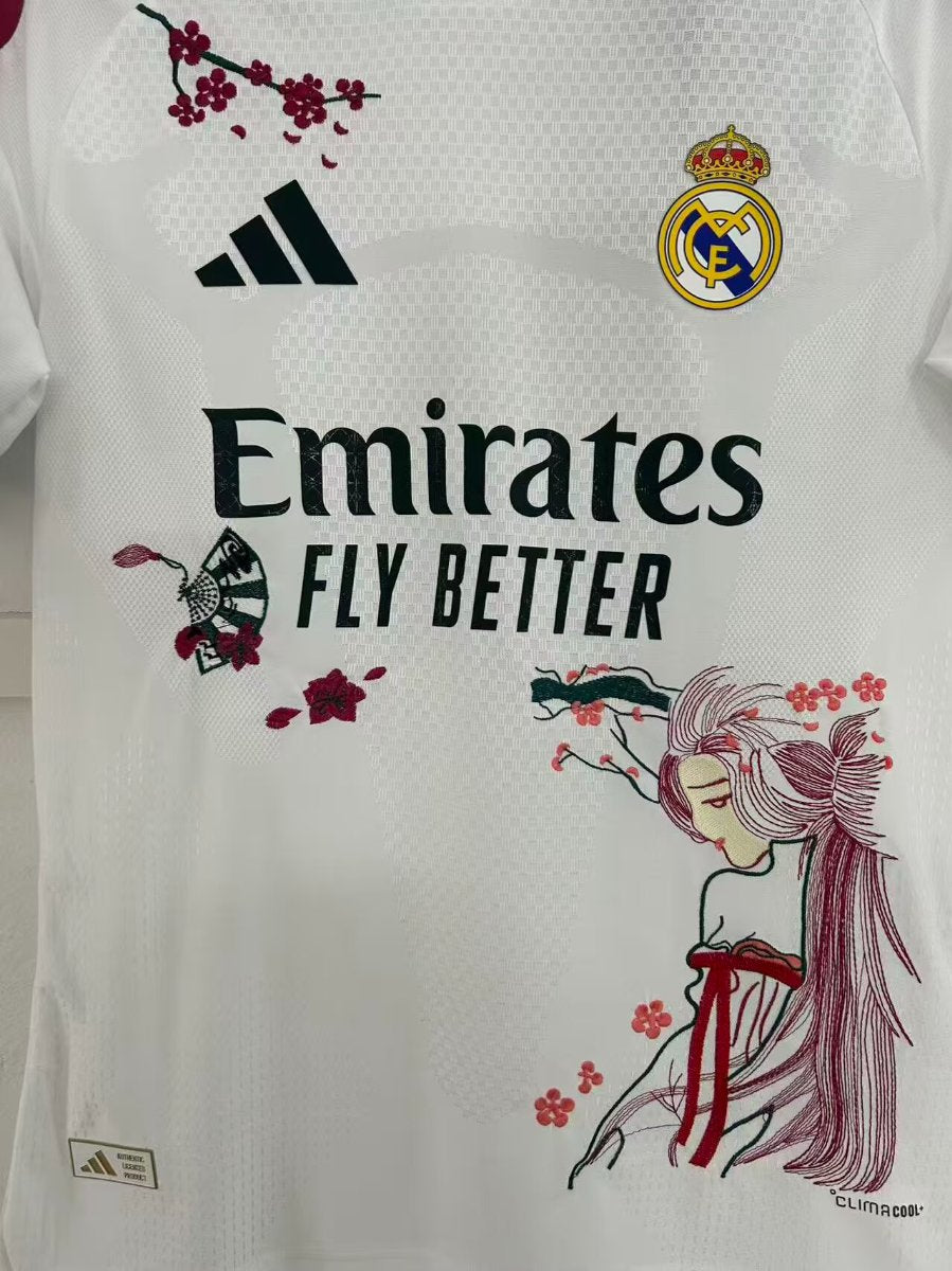 Real Madrid spécial jersey 2026/2027