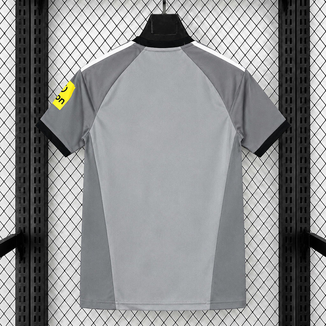 Newcastle United FC 2026/2027  Jersey goalkeeper