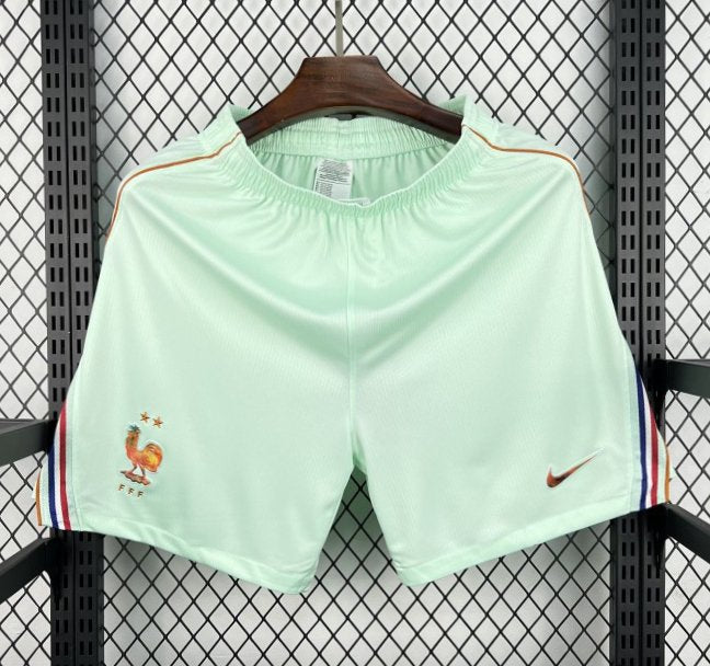 France 2026 / 2027  short